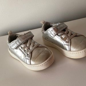 Carters Sneakers